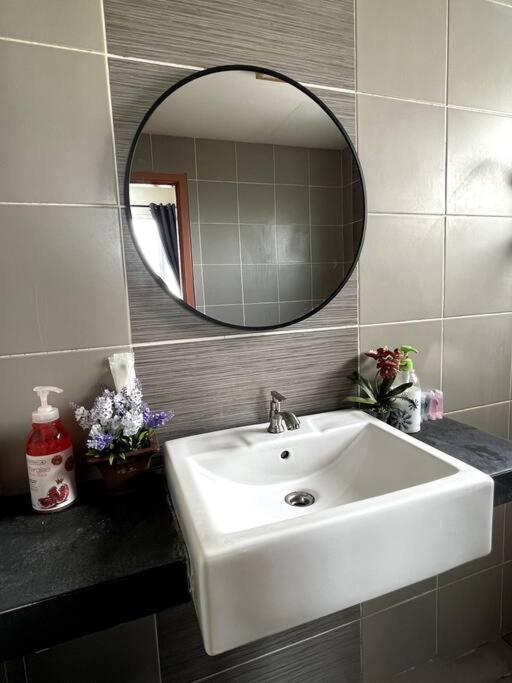 Homestay Ttdi Adina 710 Shah Alam,Sek 13,Msu,3Bedroooms Bagian luar foto