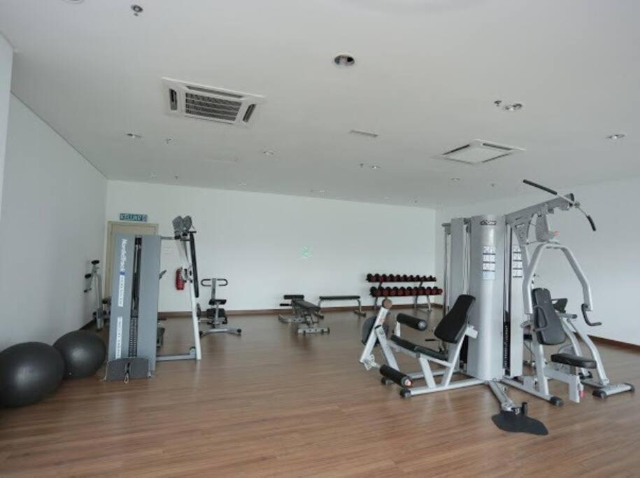 Homestay Ttdi Adina 710 Shah Alam,Sek 13,Msu,3Bedroooms Bagian luar foto