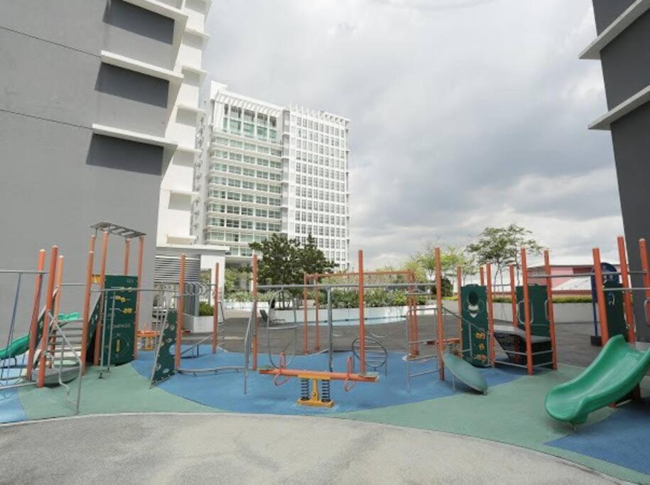Homestay Ttdi Adina 710 Shah Alam,Sek 13,Msu,3Bedroooms Bagian luar foto